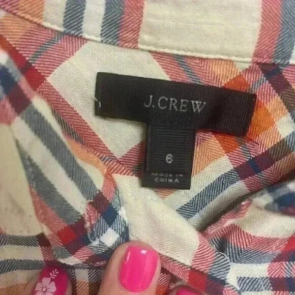 J Crew Women’s Slim Long Sleeve Button Up Shirt  Multicolor Plaid Size 6 - Picture 3 of 9